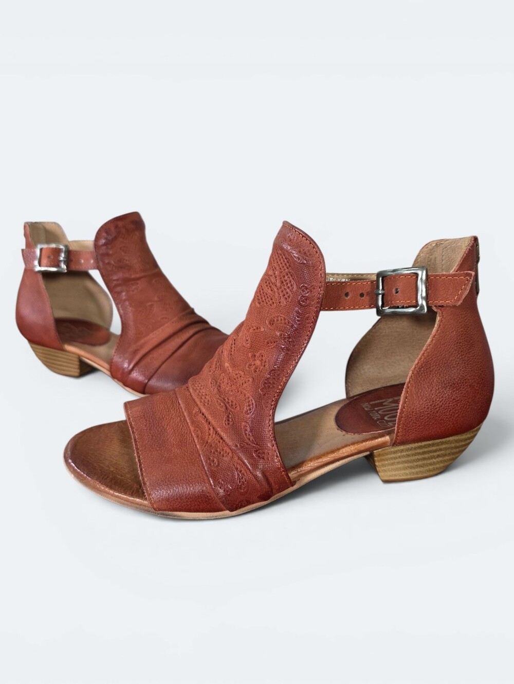 Miz Mooz Corra Leather Floral Embossed Heeled Sandals Size 8
